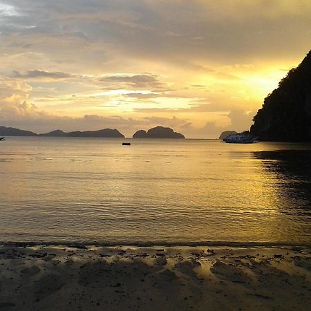 Mina Grande Beach Cottages El Nido Exteriör bild