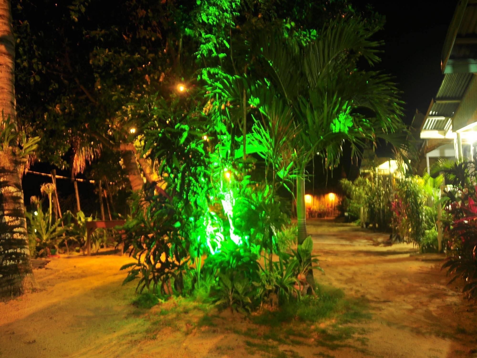 Mina Grande Beach Cottages El Nido Exteriör bild